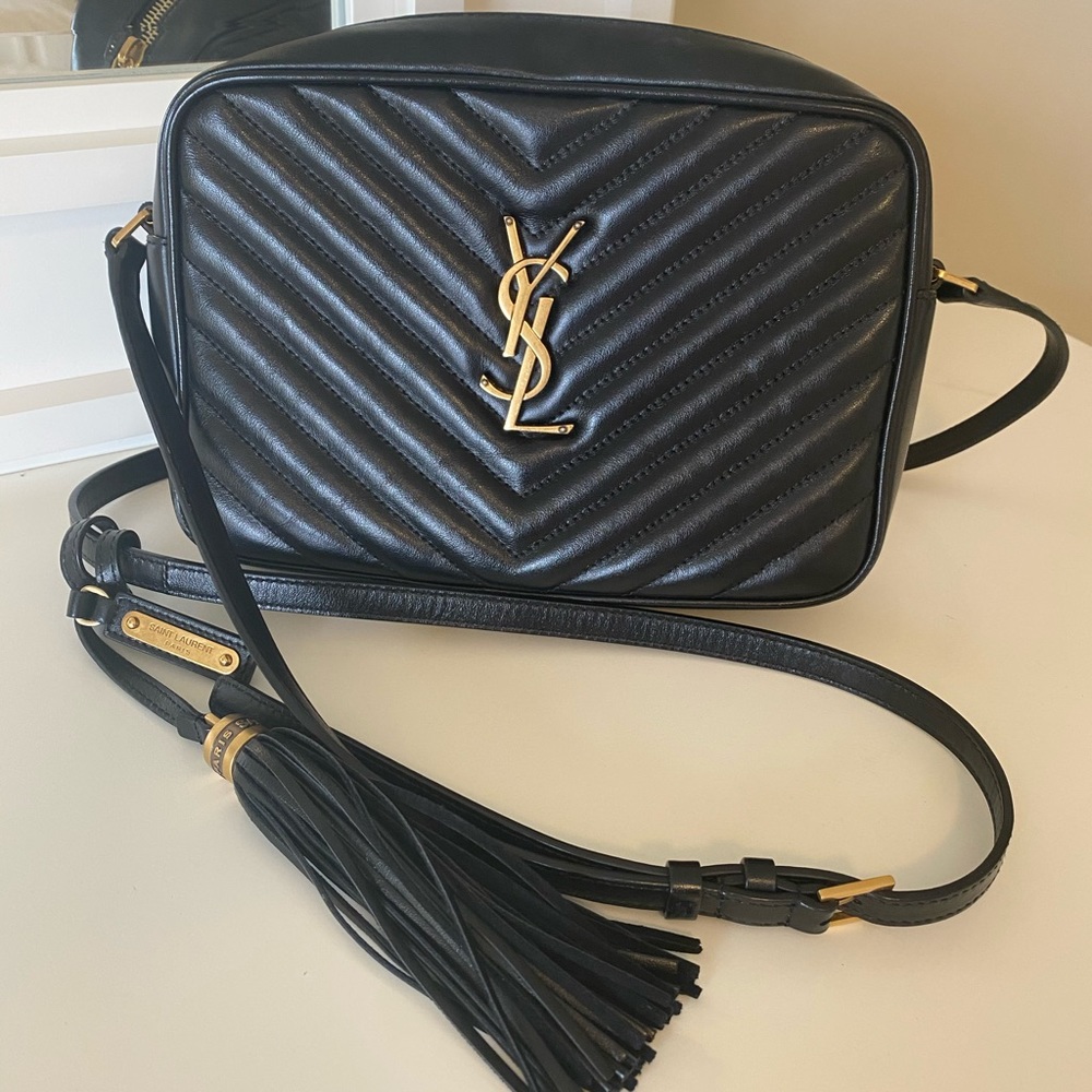 Saint Laurent
Black